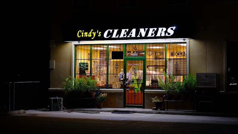 Brite Touch Cleaners (Cindy's Cleaners) - Laundromat in Houston