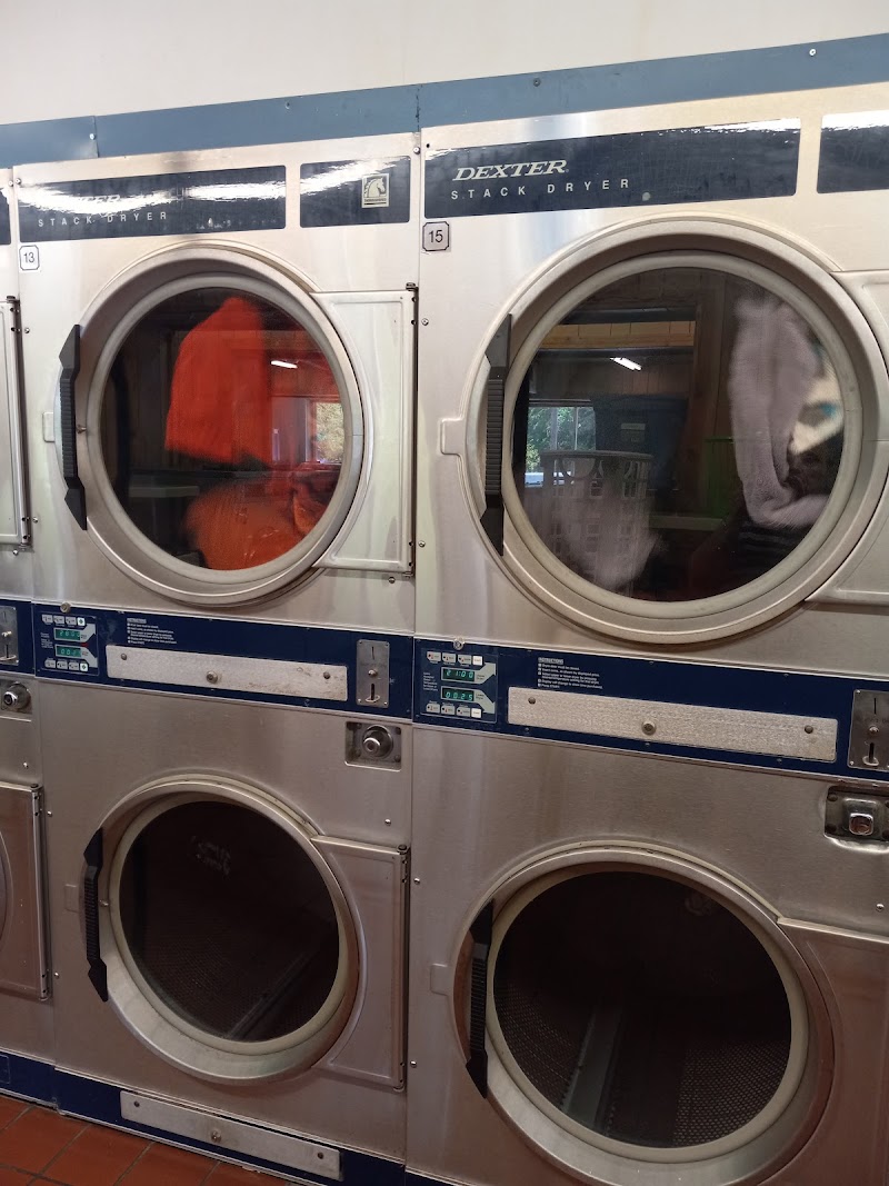 E-Z Wash - Laundromat in San Antonio