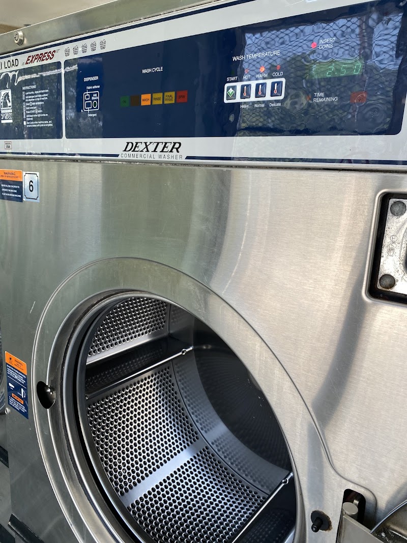 E-Z Wash - Laundromat in San Antonio