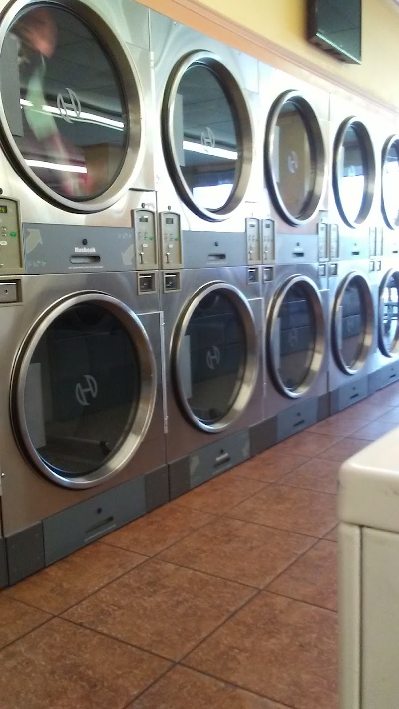 Happy Laundry - Laundromat in CA 93702