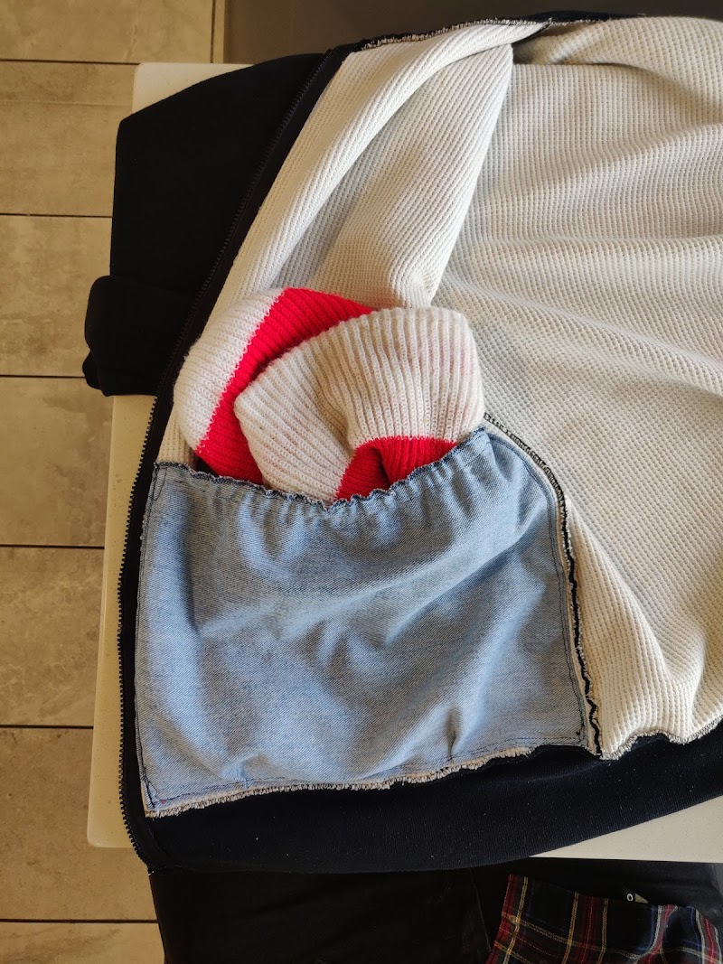Hollywood Cleaners - Laundromat in San Antonio