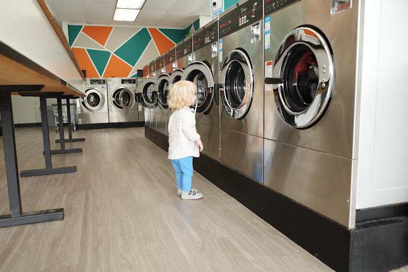 Laundryscape on Voltaire - Laundromat in CA 92107