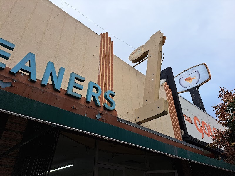 Palace Cleaners - Laundromat in CA 90042