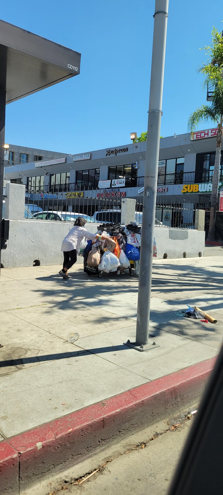 Shine Cleaners - Laundromat in CA 90028