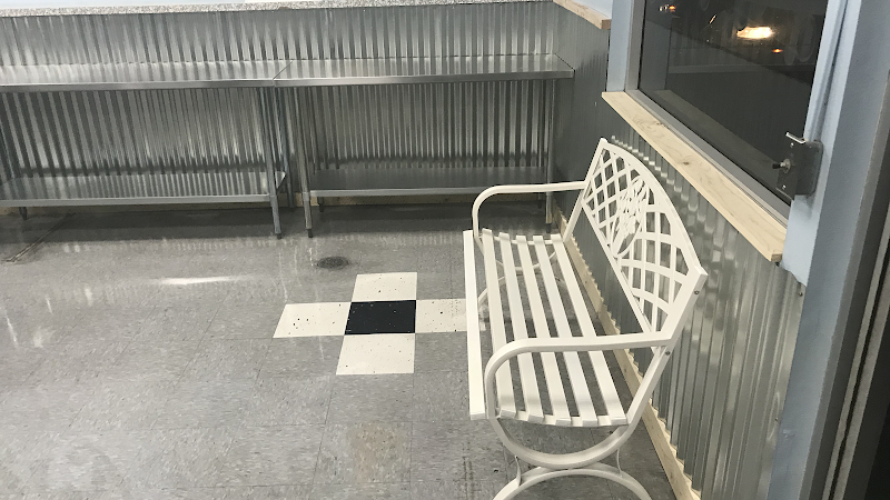 Sud's Laundry Hub - Laundromat in CA 93705